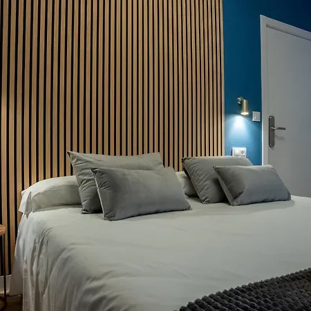 Casa Ollerias 3*