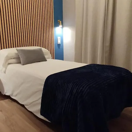 Casa Ollerias Hotel 2*