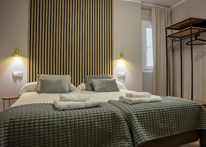 Hotel Casa Ollerias 2*