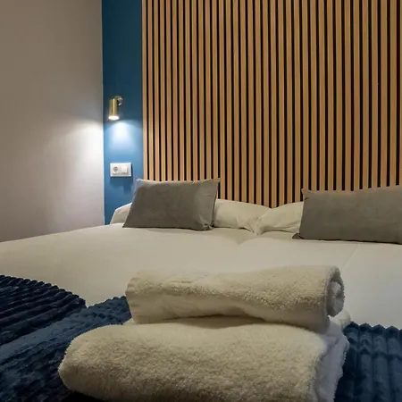 Casa Ollerias 3*