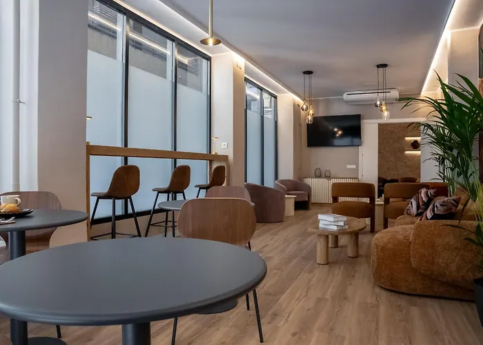 Отель Casa Ollerias 2*